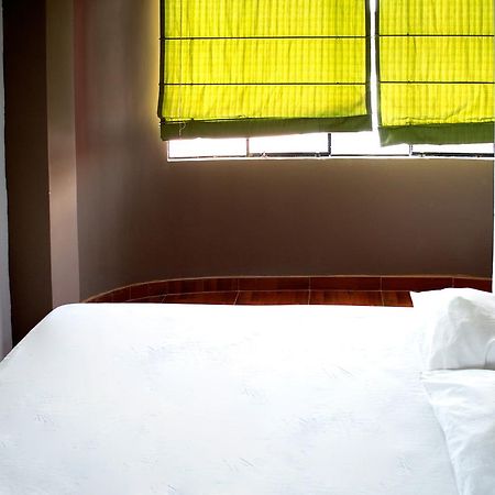Hostal Los Angeles Barranca Ngoại thất bức ảnh